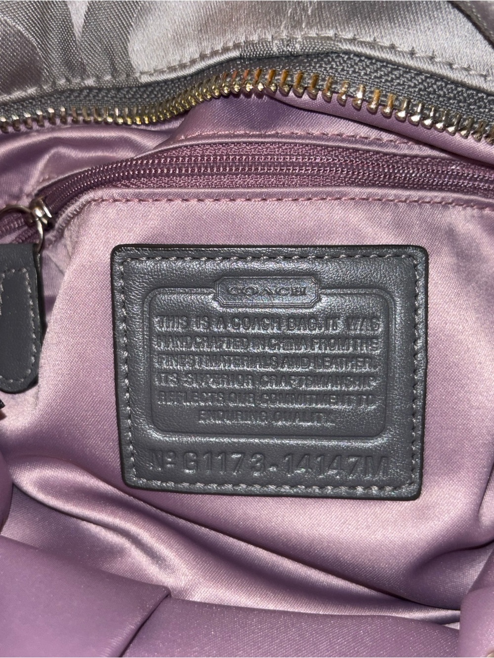 Gray Signature Pattern Shoulder Bag - Picture 5 of 9